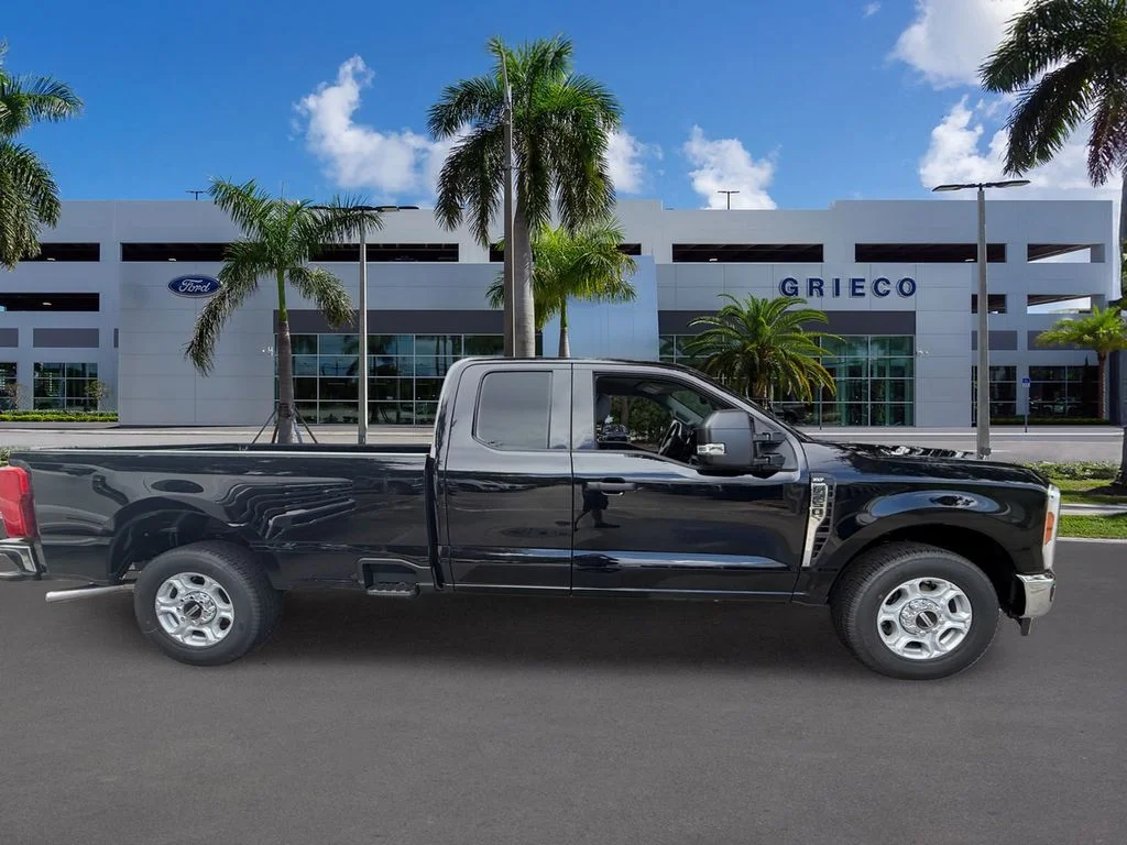 New 2026 Agate Black Metallic Ford F-250® XLT image 7