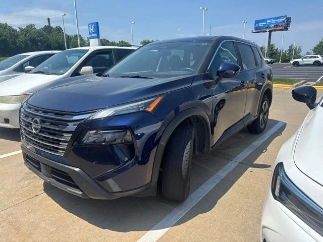 Used 2025 Blue Nissan SV image 2