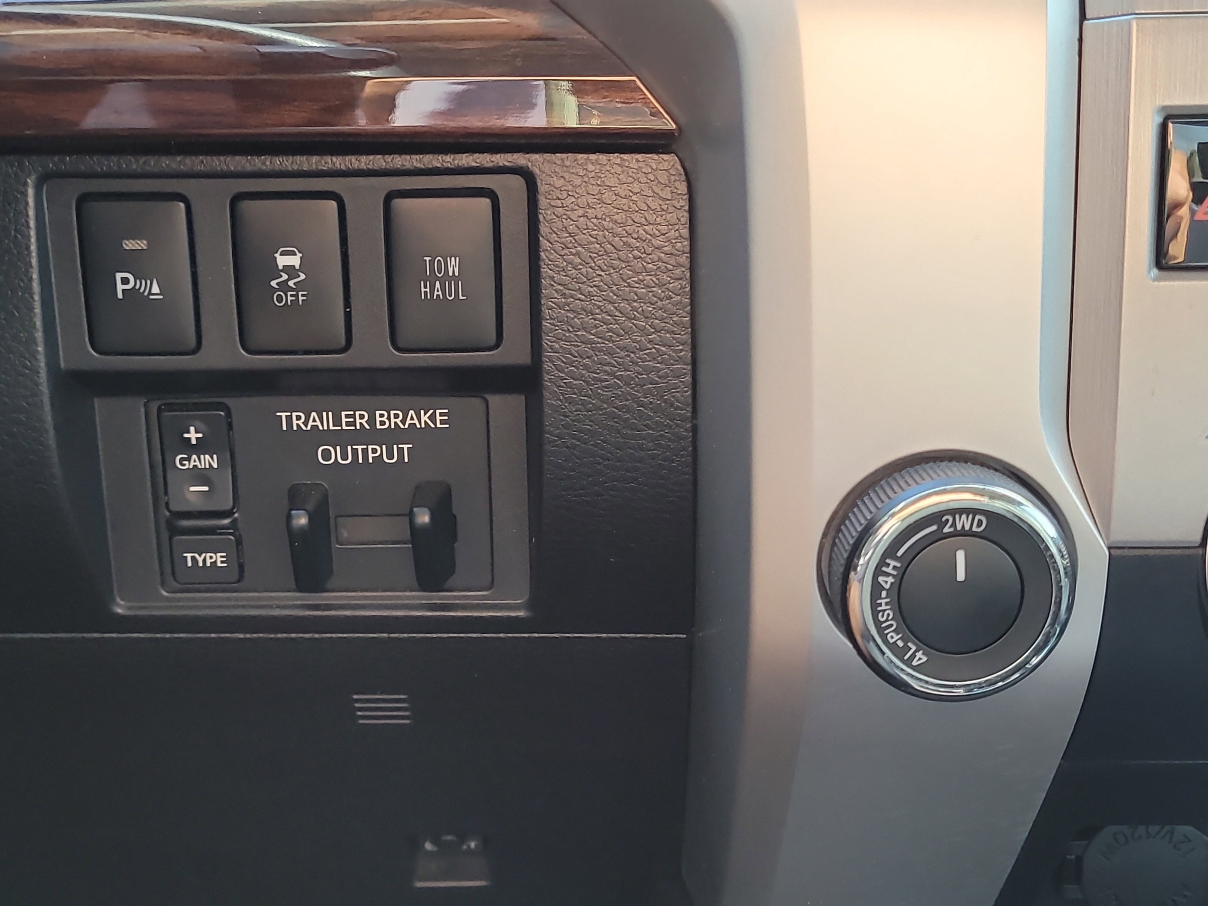 Used 2016 Blazing Blue Toyota LTD image 31