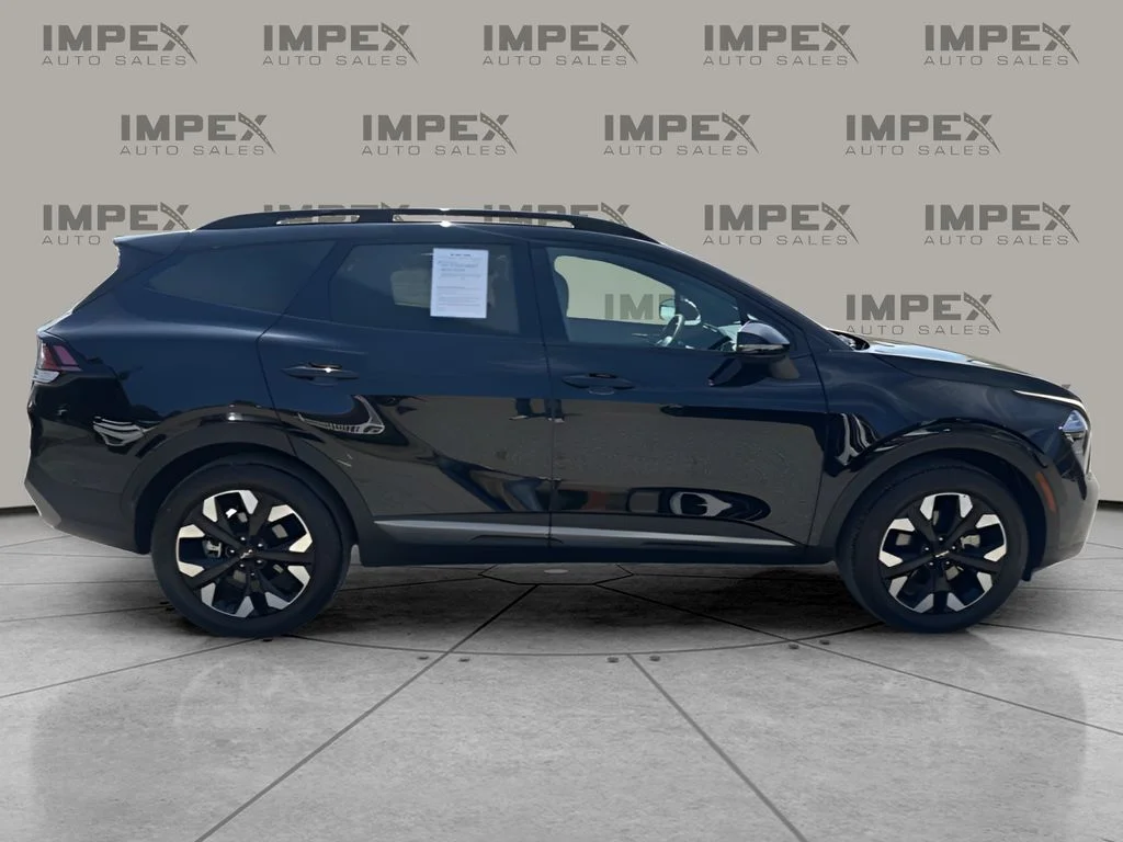 Used 2023 Black Kia X-Line image 6