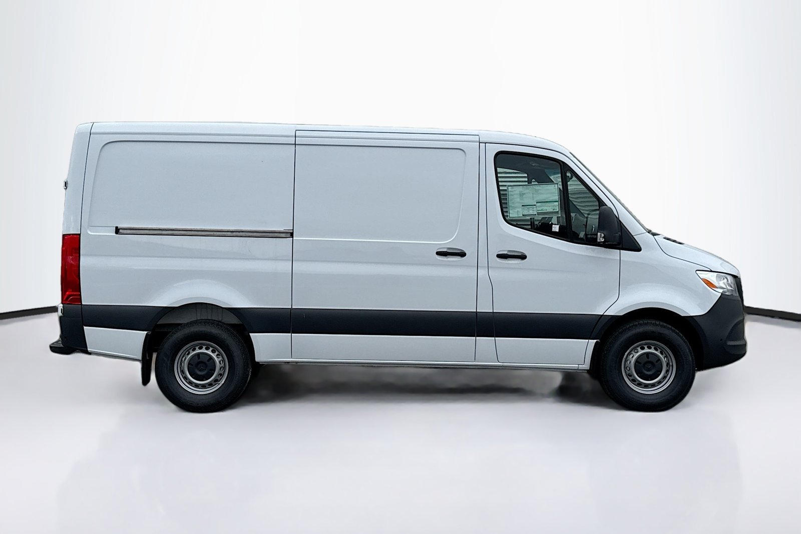 New 2026 Arctic White Mercedes-Benz  image 4