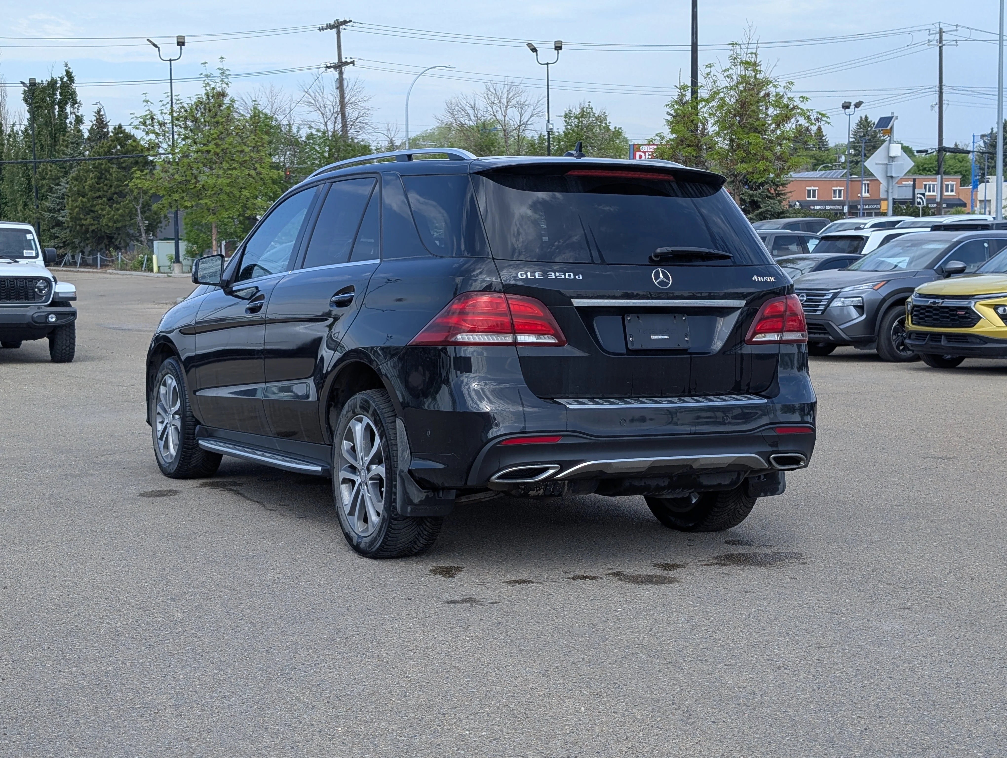 Used 2016 Black Mercedes-Benz GLE 350d image 4