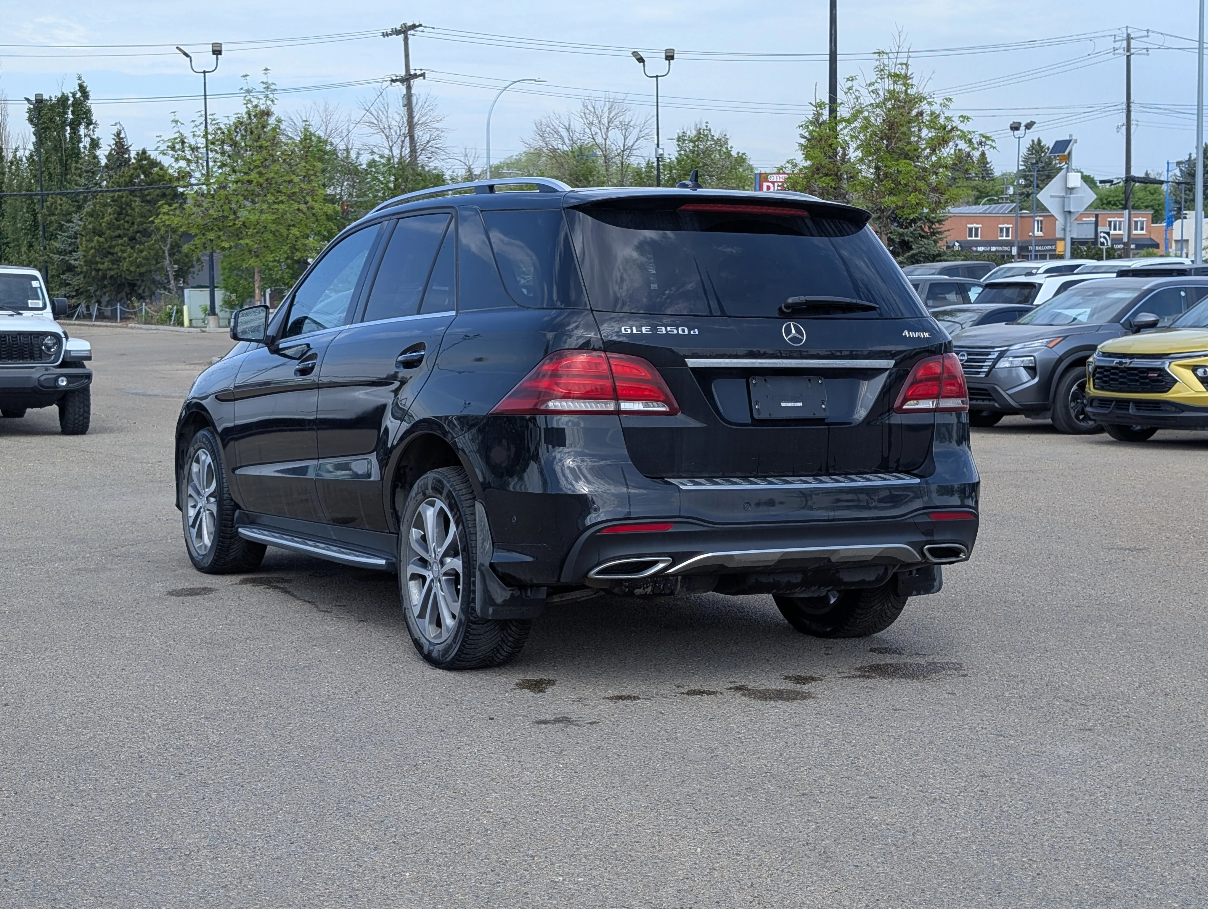 Used 2016 Black Mercedes-Benz GLE 350d image 4