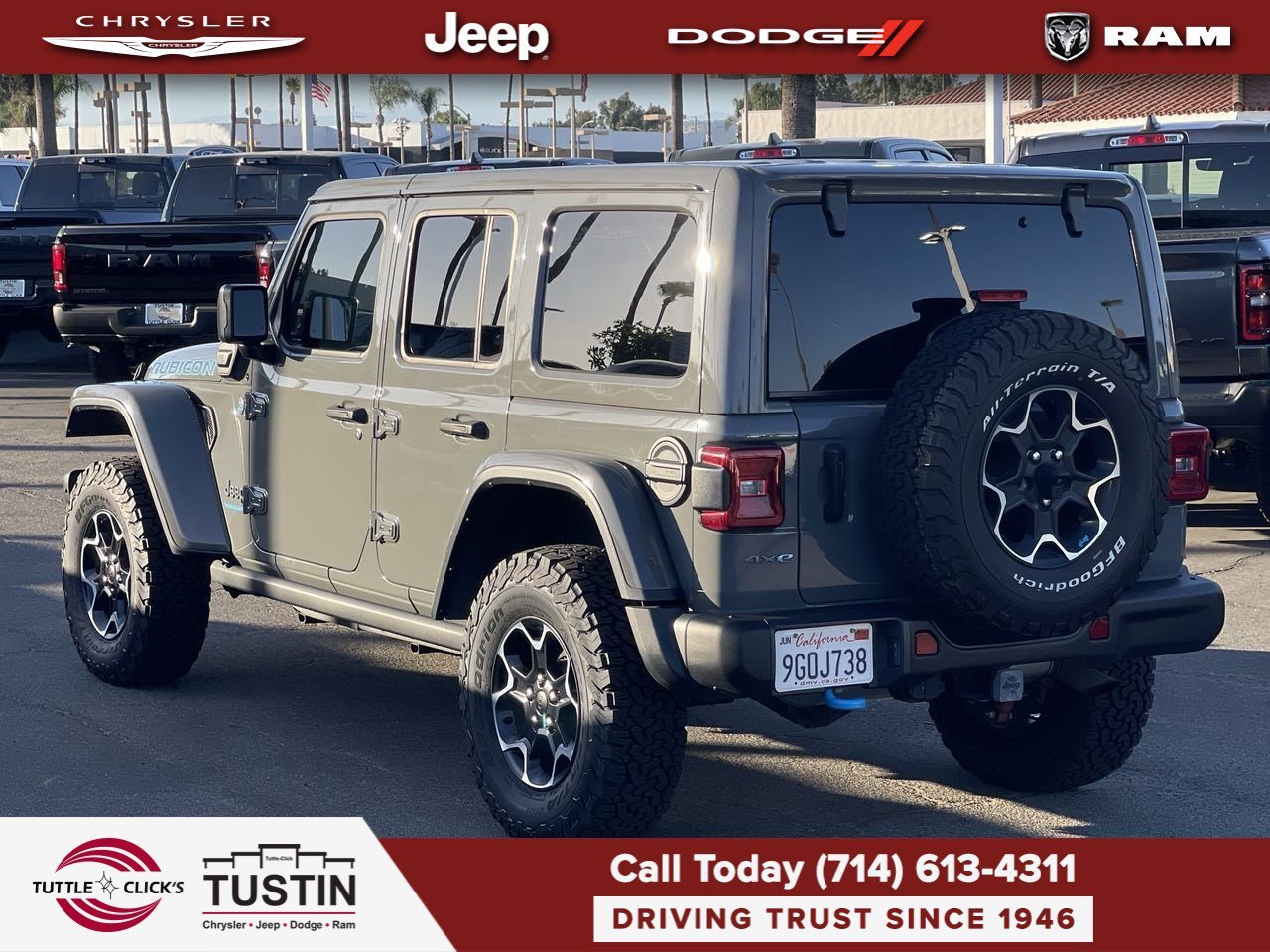Used 2023 Sting-Gray Clearcoat Jeep Rubicon image 4