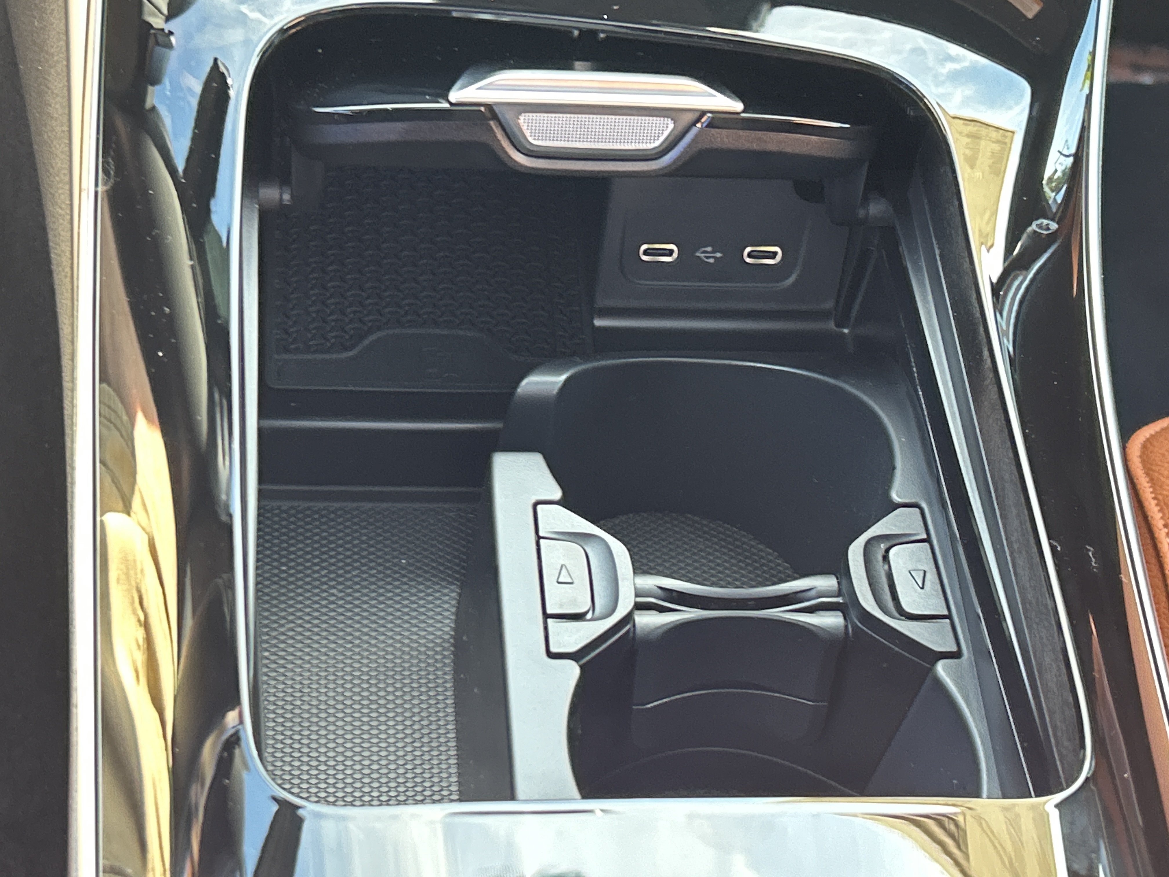New 2026 Twilight Blue Metallic Mercedes-Benz C 300 4MATIC® Sedan image 32