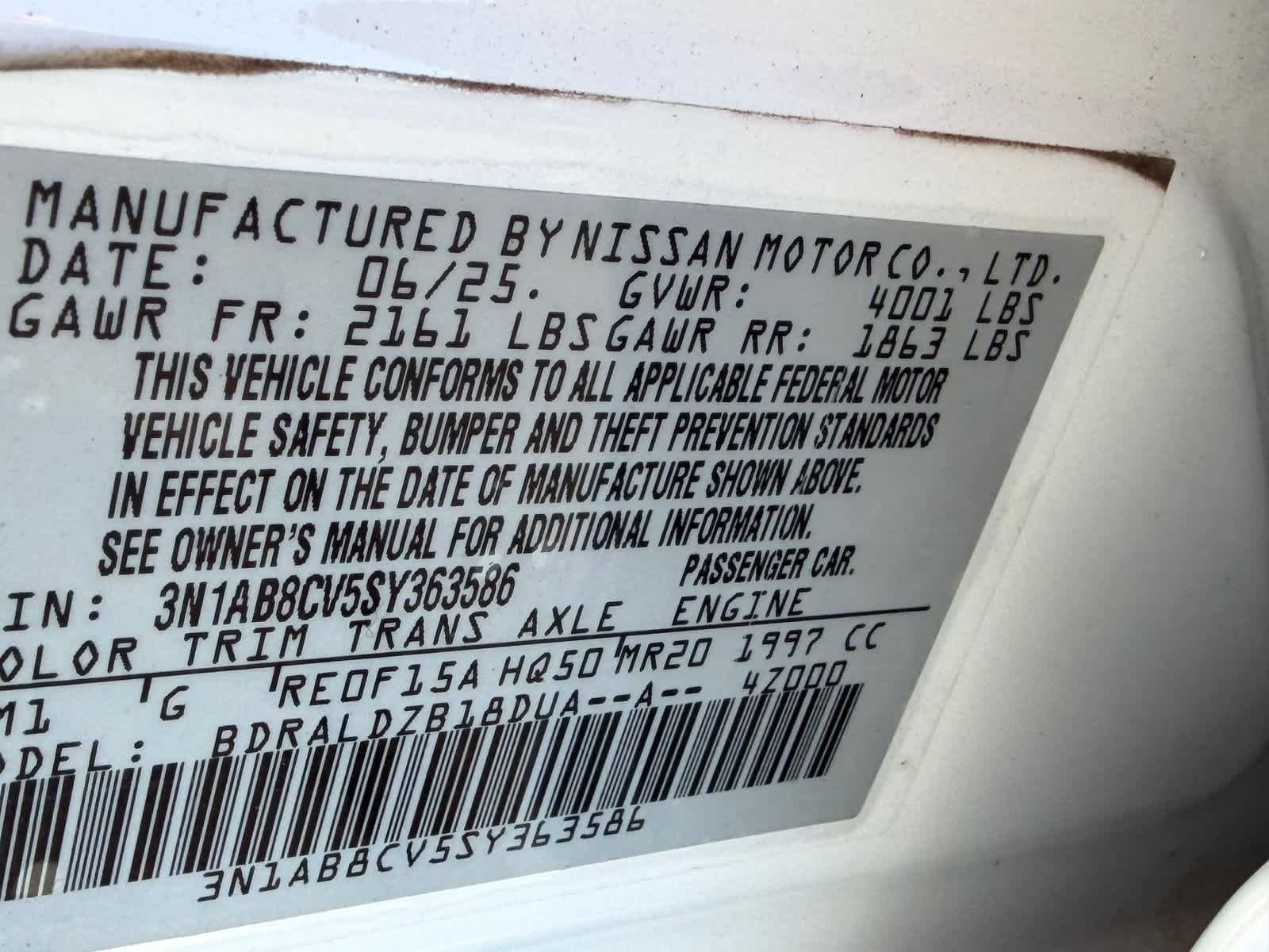 Certified Used 2025 Fresh Powder Nissan SV image 23