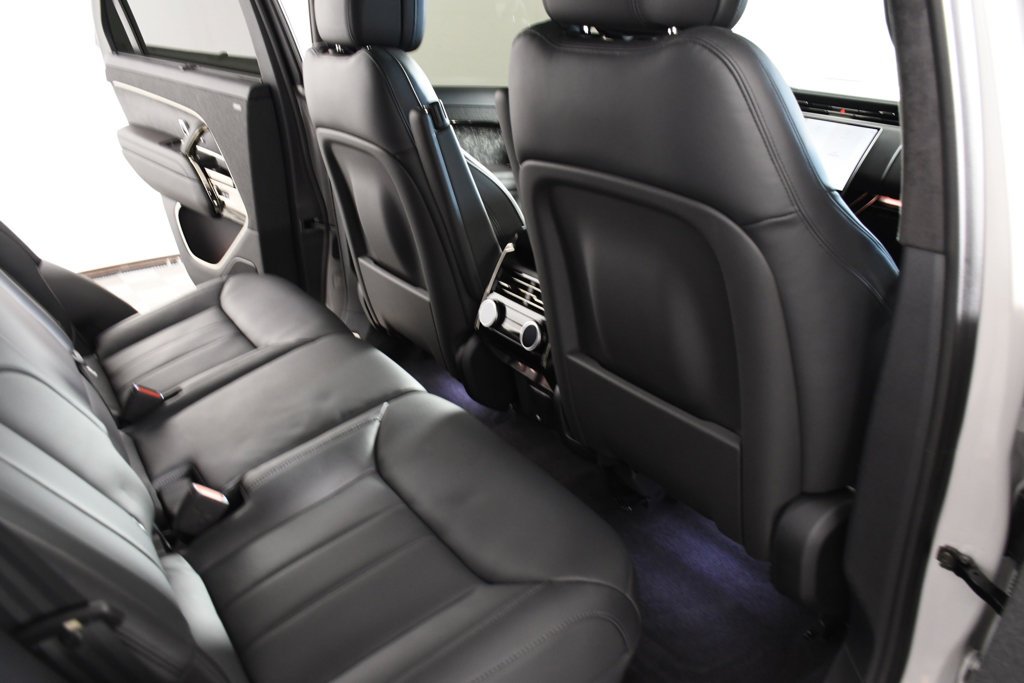 Used 2025 Borasco Grey Metallic Land Rover Autobiography image 21