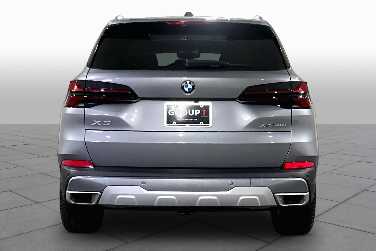 Certified Used 2024 Skyscraper Grey Metallic BMW xDrive40i image 4