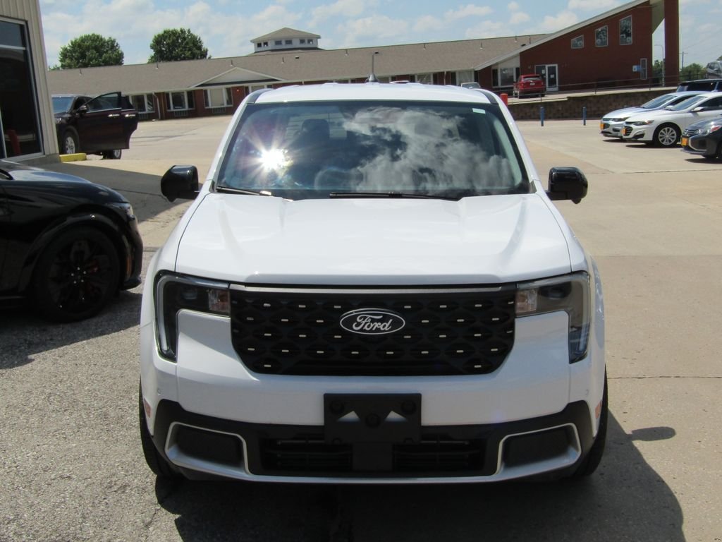 Used 2025 White Ford Lariat image 13