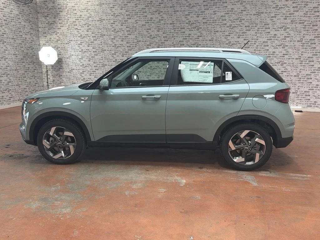 New 2026 Mirage Green Hyundai SEL image 4