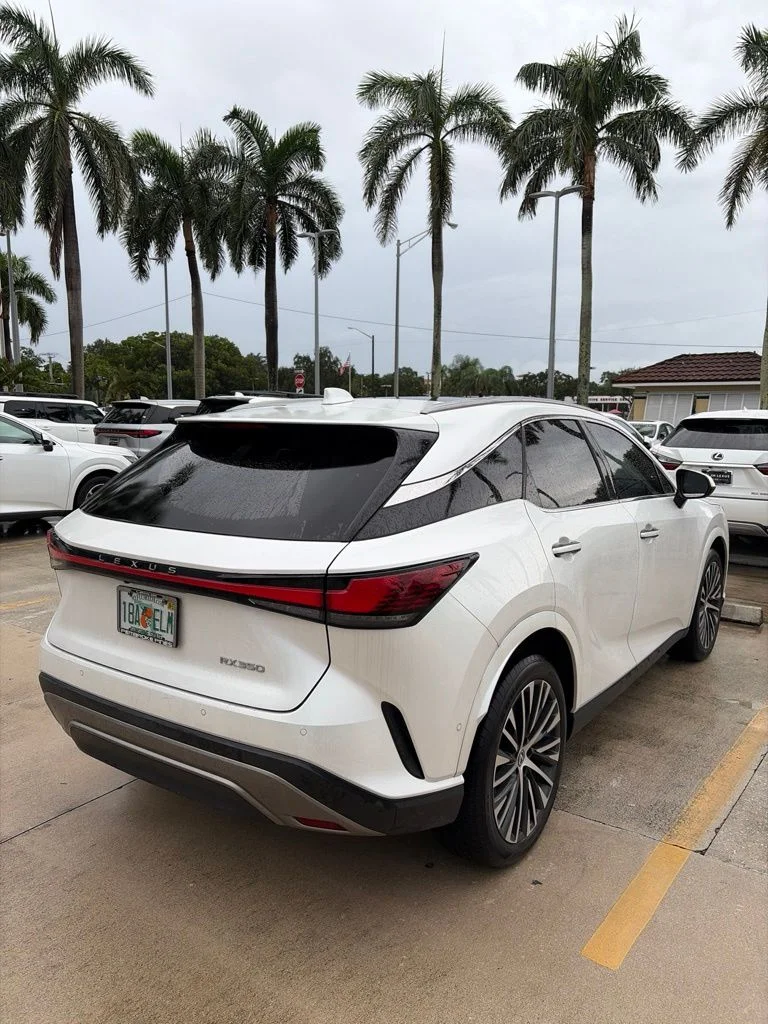 Certified Used 2023 EMINENT WHITE PEARL Lexus 350 Premium Plus image 5