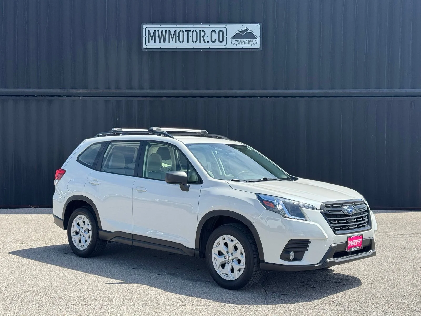 Used 2023 White Subaru Base image 1