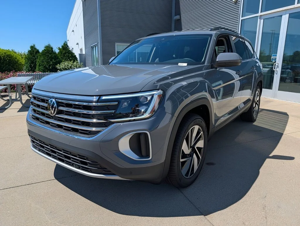 New 2026 Gray Volkswagen 2.0T SE w/Technology image 7