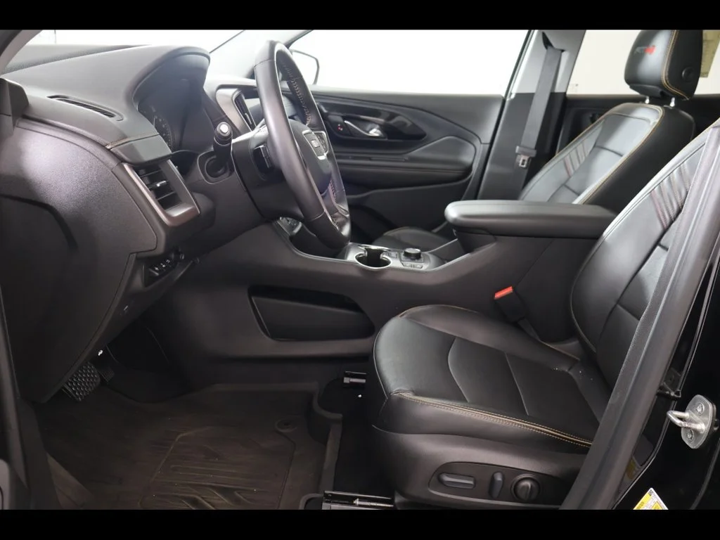 Used 2022 Black GMC AT4 image 14