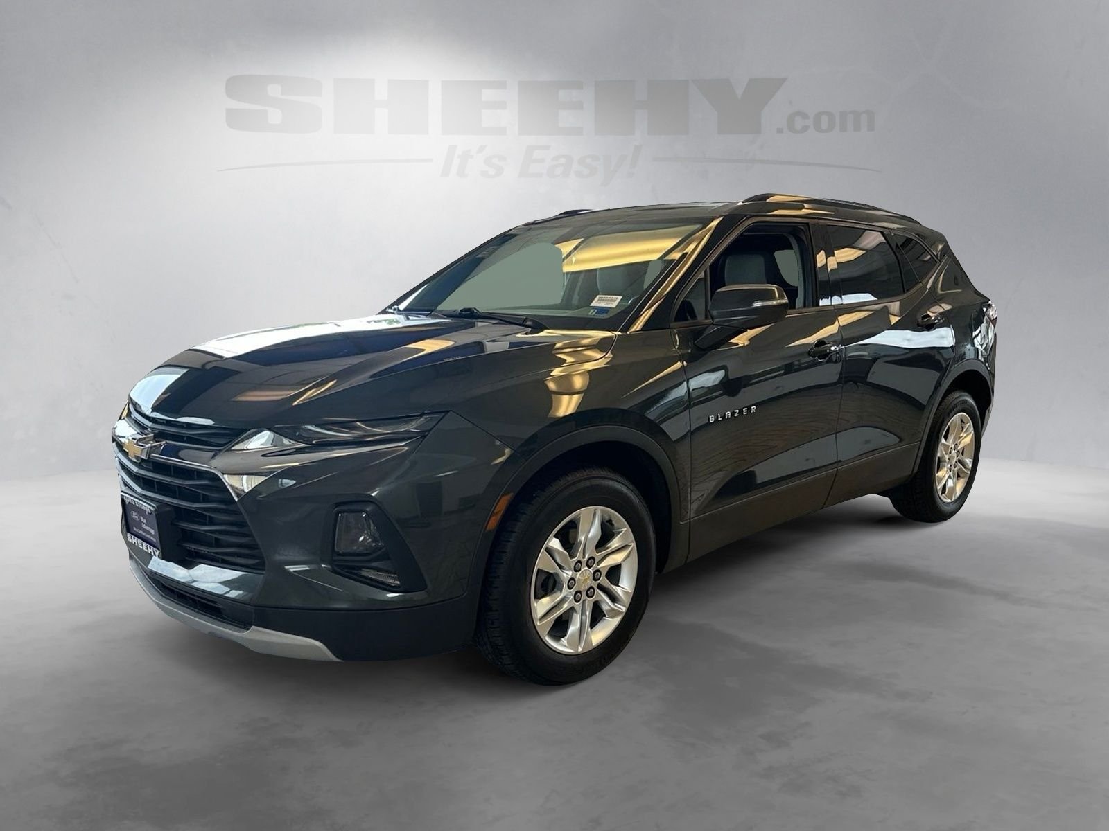 Used 2019 Gray Chevrolet Base image 16