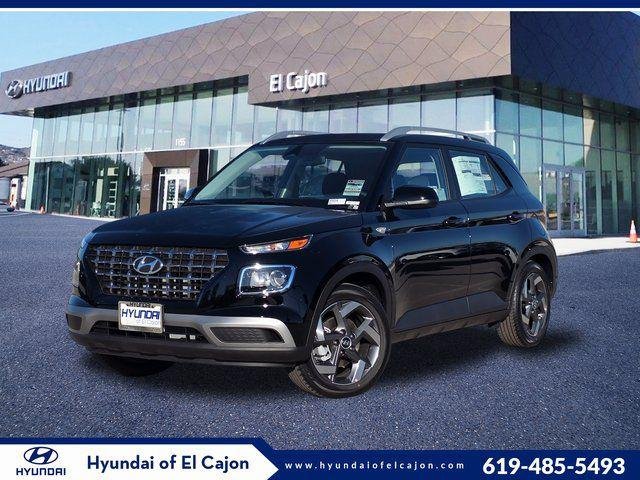 2026 Hyundai Venue SEL w/ 2-Tone Roof IVT's photo