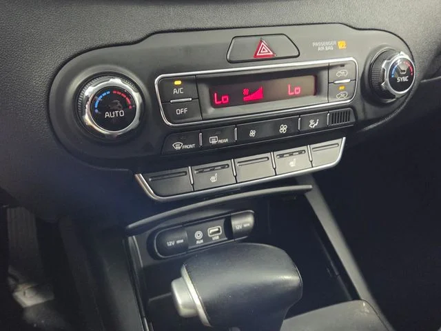 Used 2020 Red Kia LX image 20