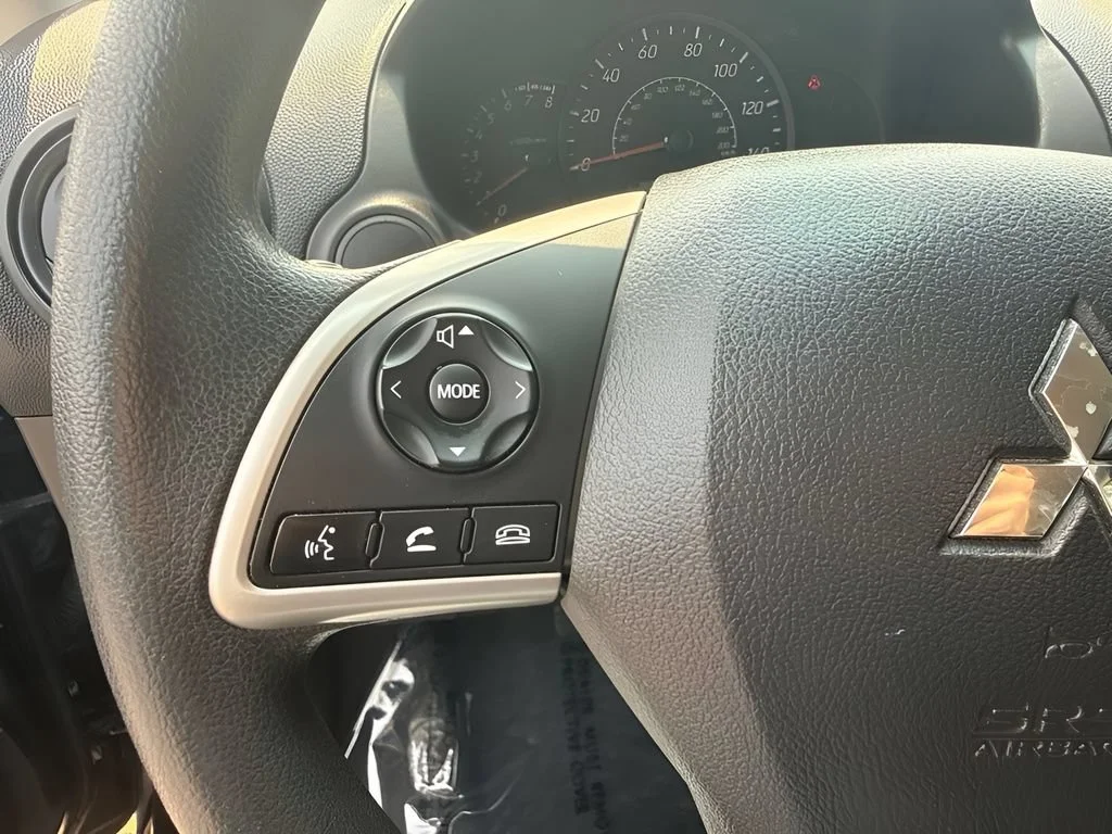 Used 2024  Mitsubishi ES image 14