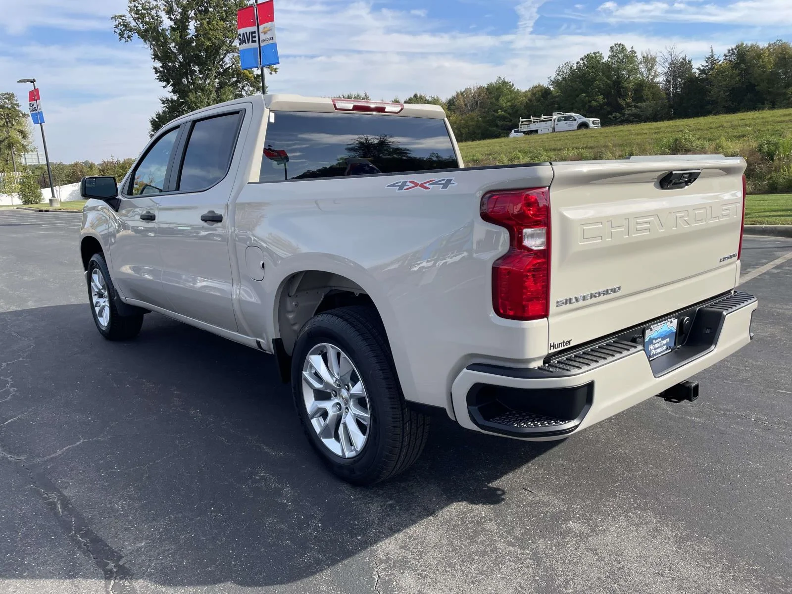 New 2026 White Sands Chevrolet Custom image 4