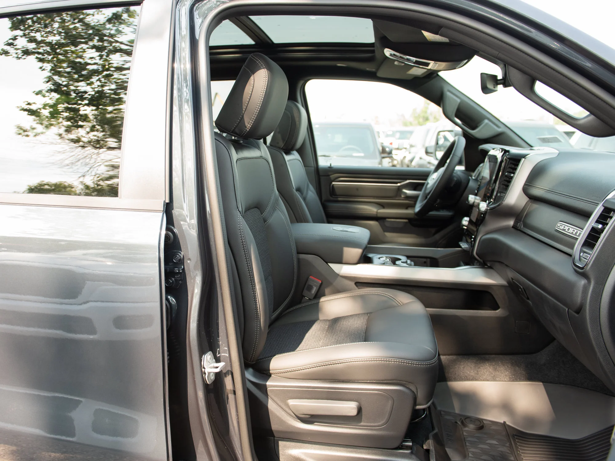 New 2026 Blue RAM Sport* Crew Cab 4x4, Panoramic Sunroof, Heated Seats, Alpine Audio image 25