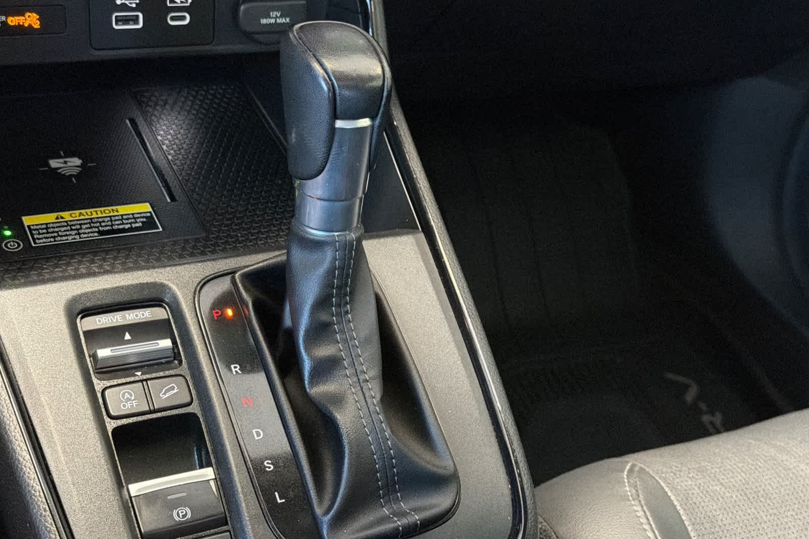 Used 2024 Lunar Silver Metallic Honda EX-L image 23
