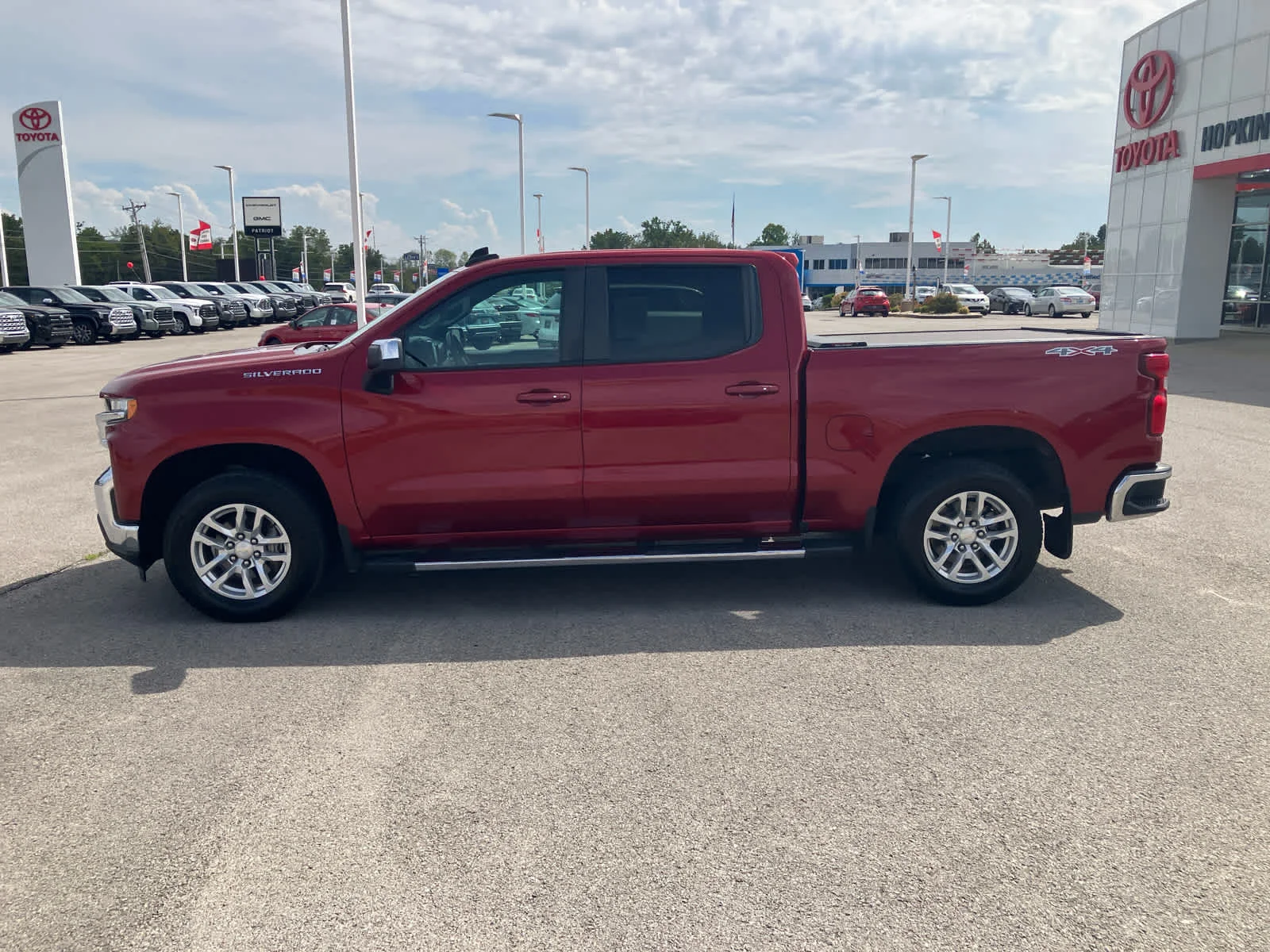 Used 2019 Cajun Red Tintcoat Chevrolet LT image 4