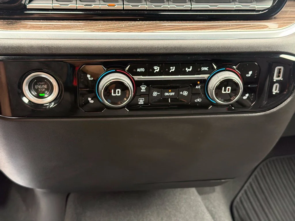 2024 Chevrolet Silverado 1500 LT - Photo 19