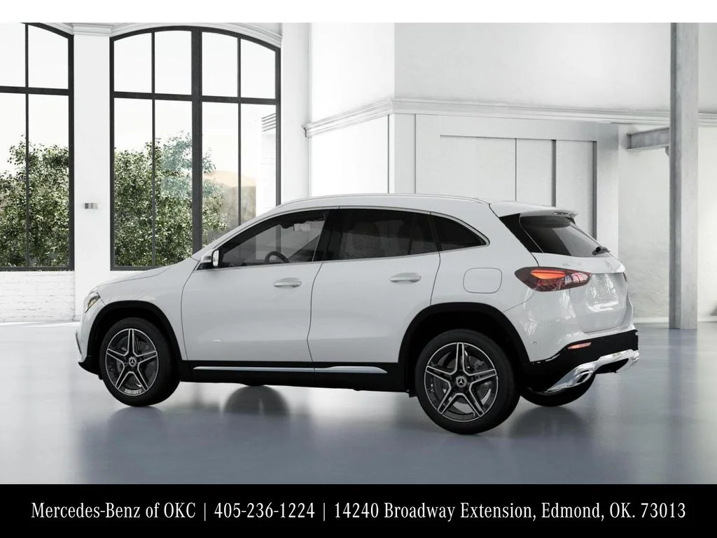 New 2026 White Mercedes-Benz GLA 250 image 31