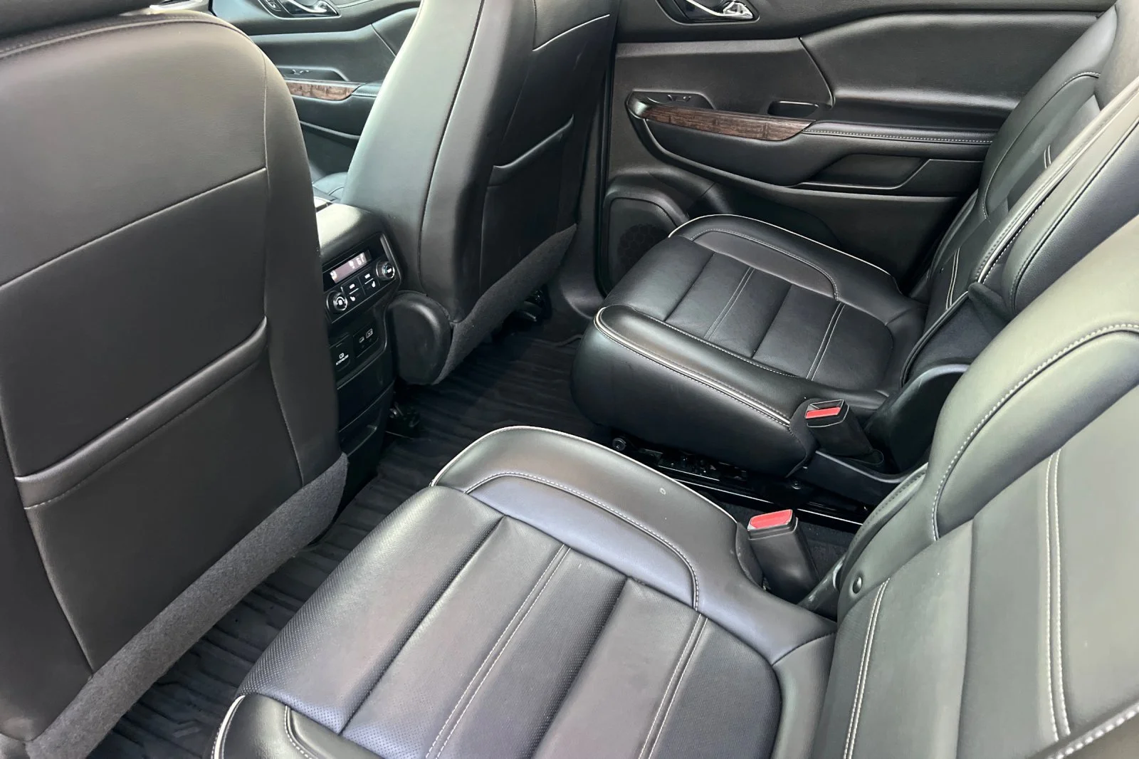 Used 2021 SATIN STEEL METALLIC GMC Denali image 12