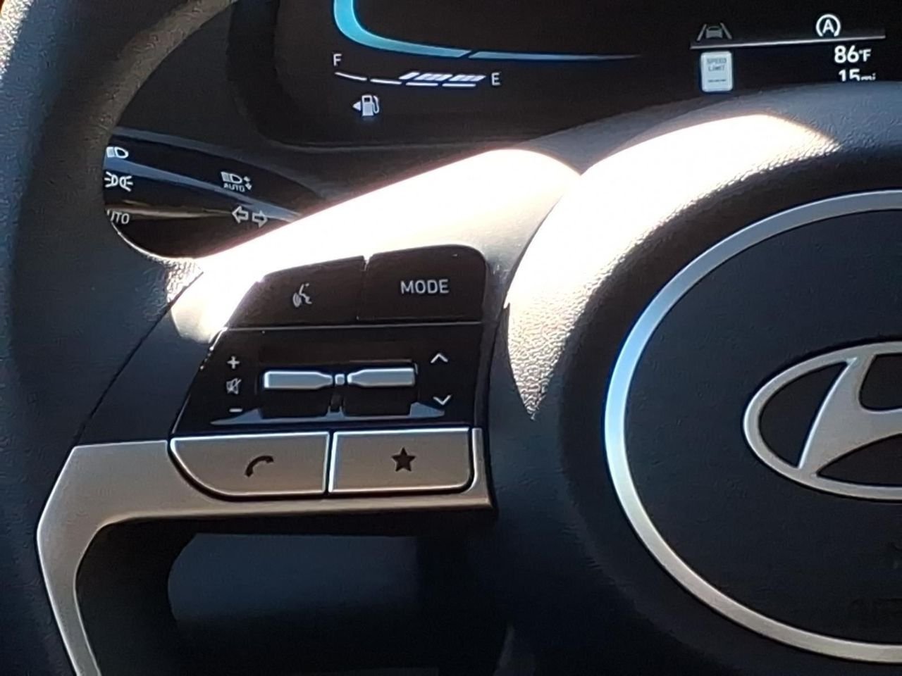 New 2026 Abyss Black Hyundai SE image 19