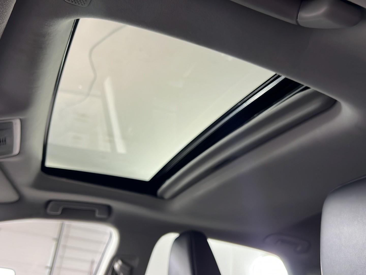 Used 2021  Lexus RX 350 image 21