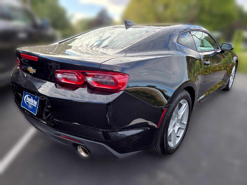 Used 2023 Black Chevrolet 1LT image 9