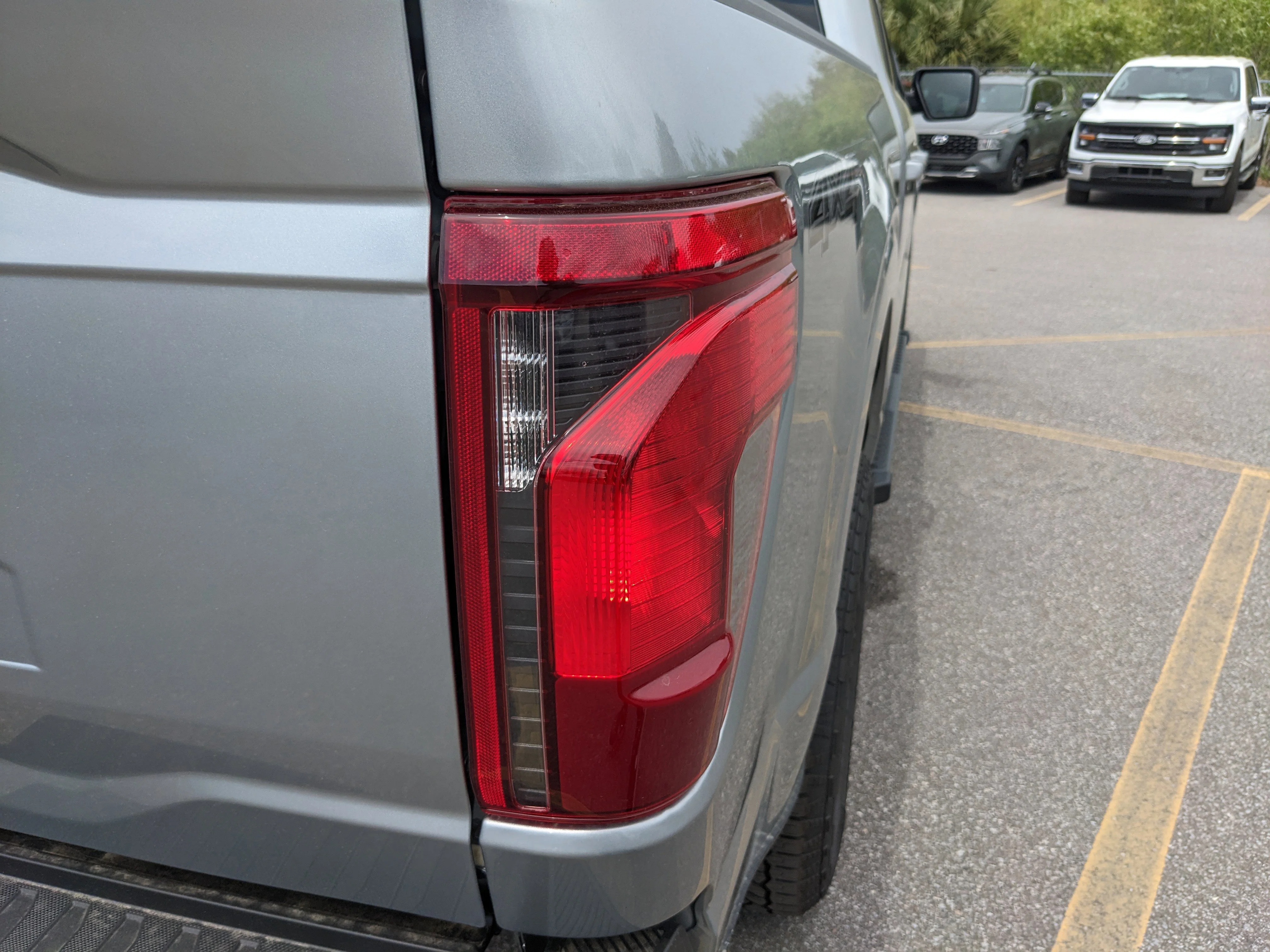 New 2026 Iconic Silver Metallic Ford XLT image 11