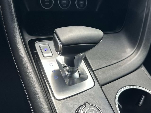 Used 2026 White Genesis 2.5T image 23