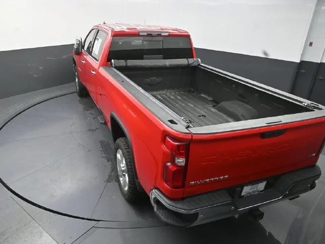 Used 2020 Red Chevrolet LTZ image 17