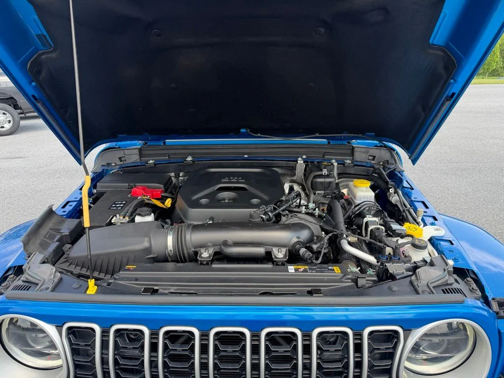 Used 2024 Blue Jeep Sahara image 20