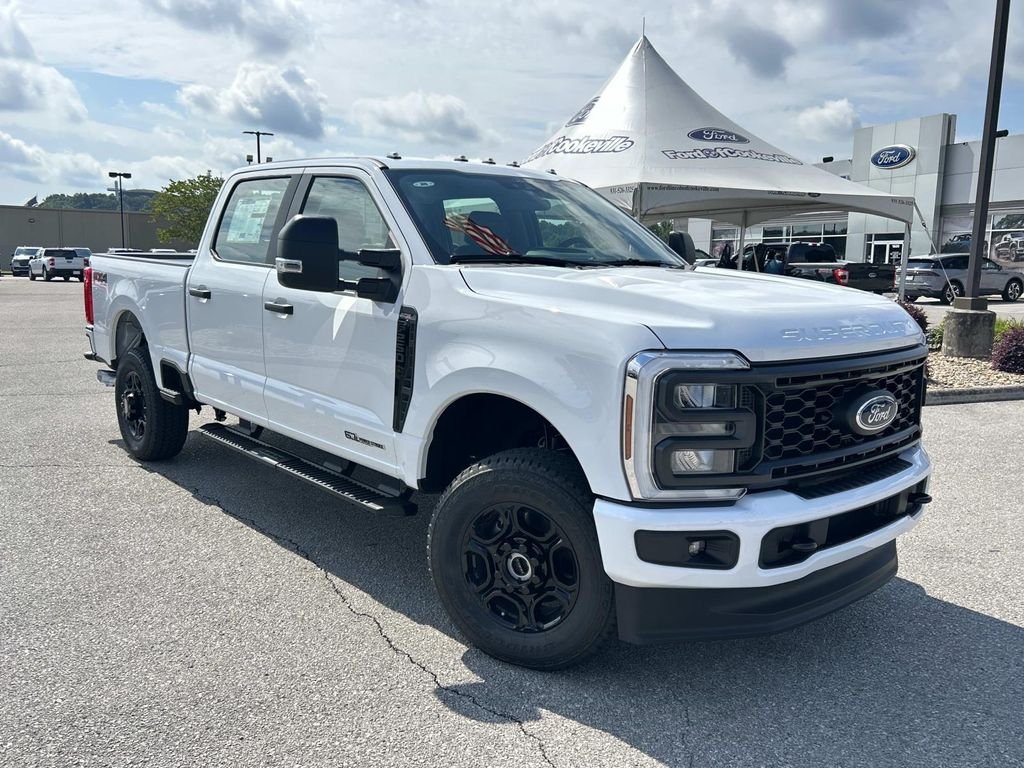 New 2026 Oxford White Ford F-250® XL image 2