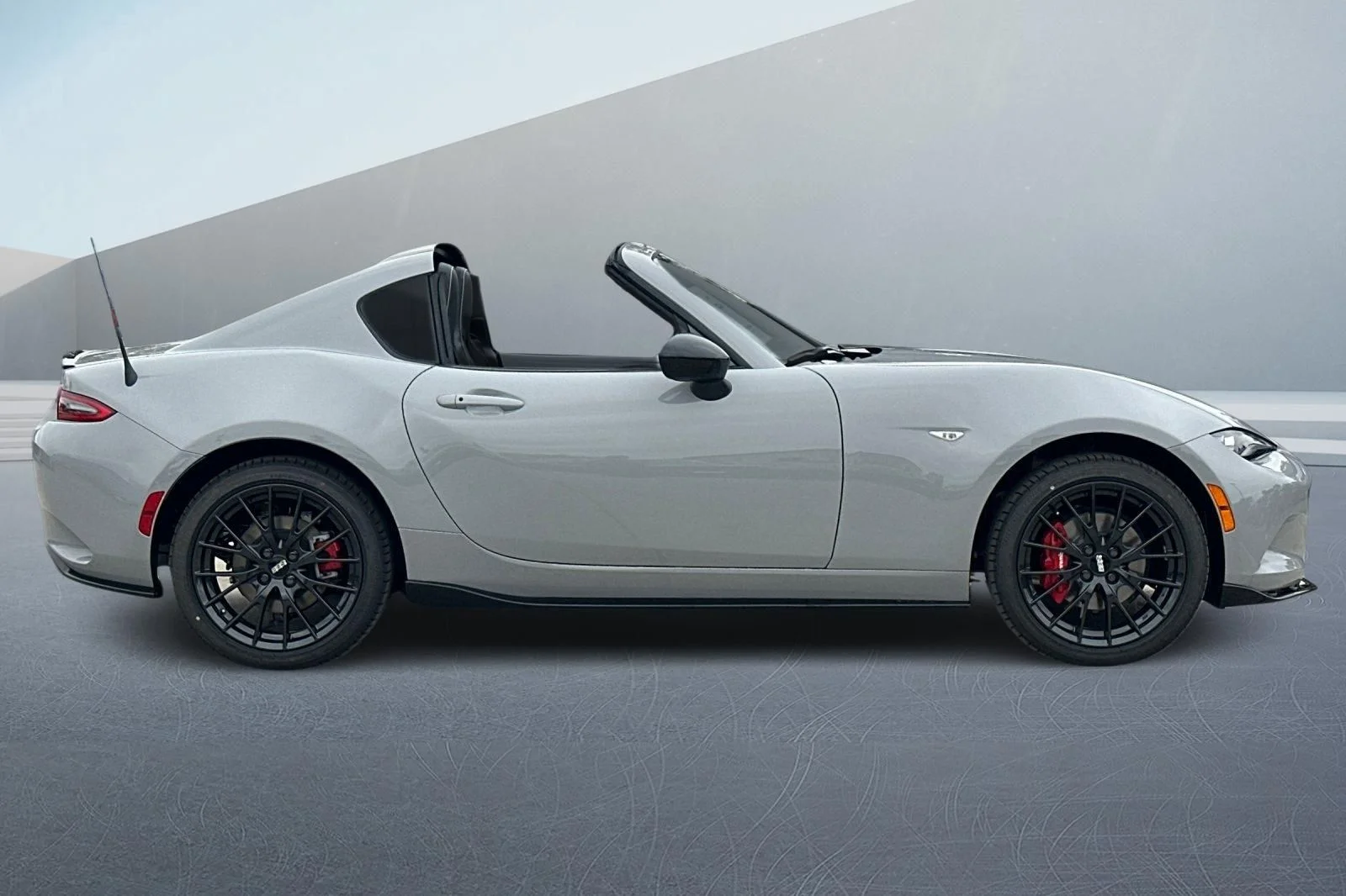 New 2026 Aero Gray Metallic Mazda Club image 2