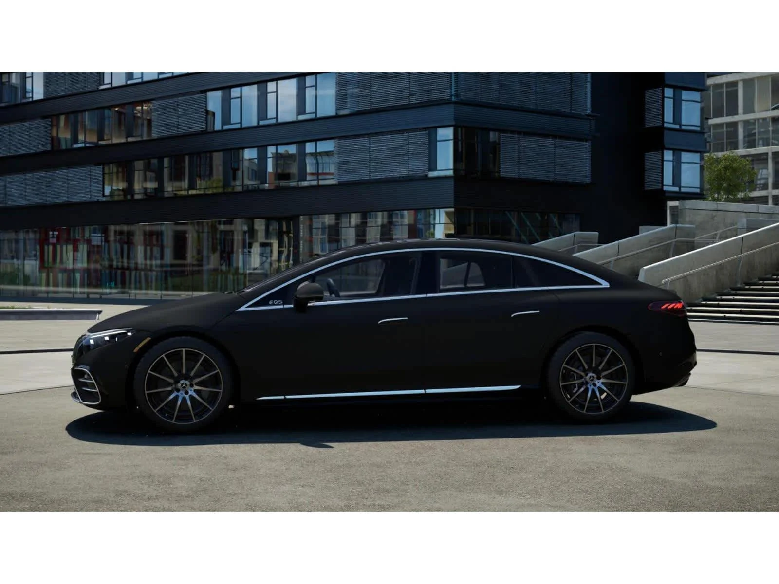 Used 2026 MANUFAKTUR Signature Night Black Magno Mercedes-Benz EQS 580 image 34