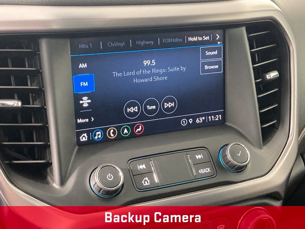 Used 2022 Summit White GMC AT4 image 3