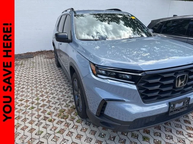 2023 Honda Pilot Sport AWD's photo