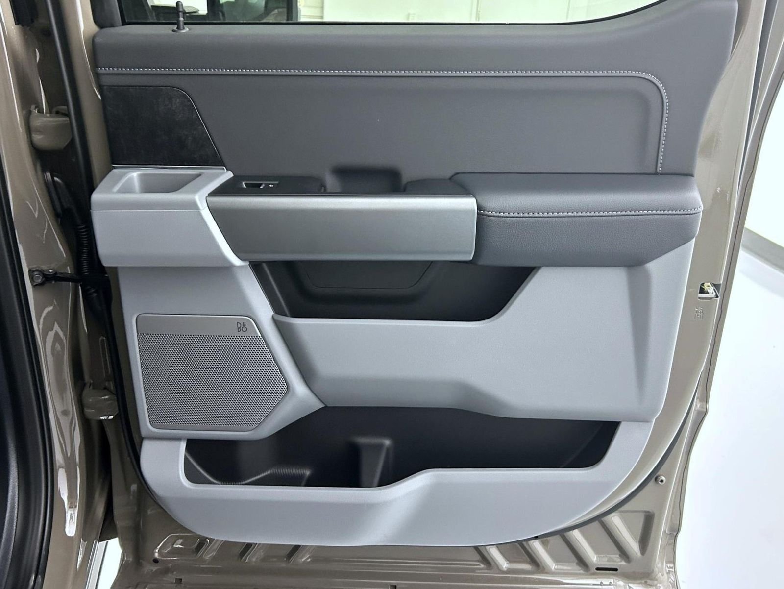 2026 Ford F-250 Super Duty XLT - Photo 17