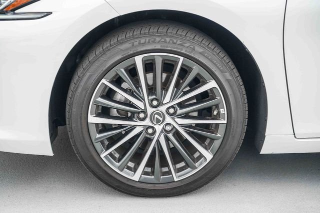 Certified Used 2025 White Lexus 300h image 8