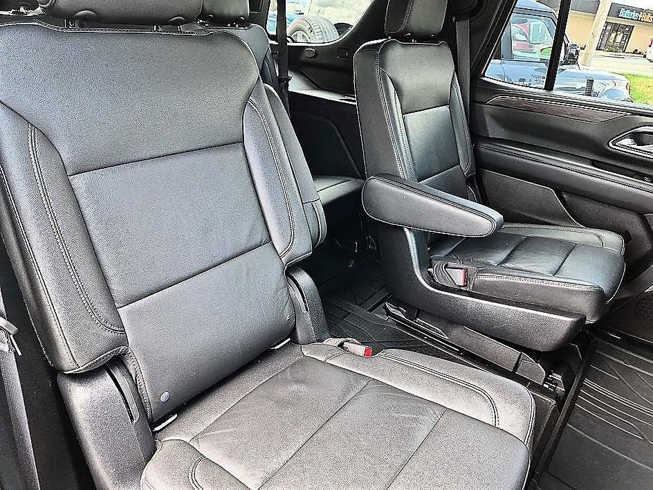 Used 2021 Summit White Chevrolet LT image 33
