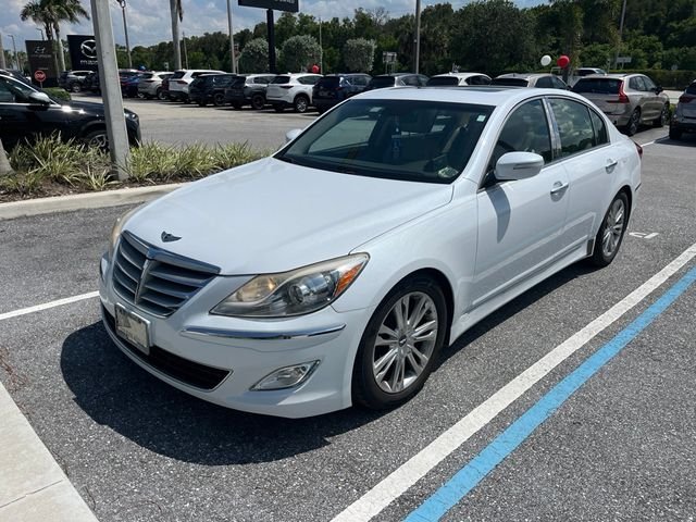 2014 Hyundai Genesis 3.8's photo