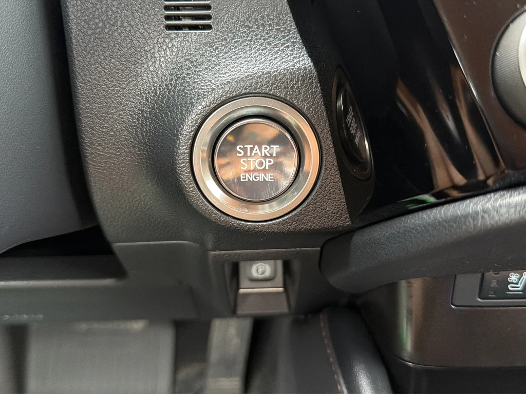 Used 2024 White Lexus 350 image 13