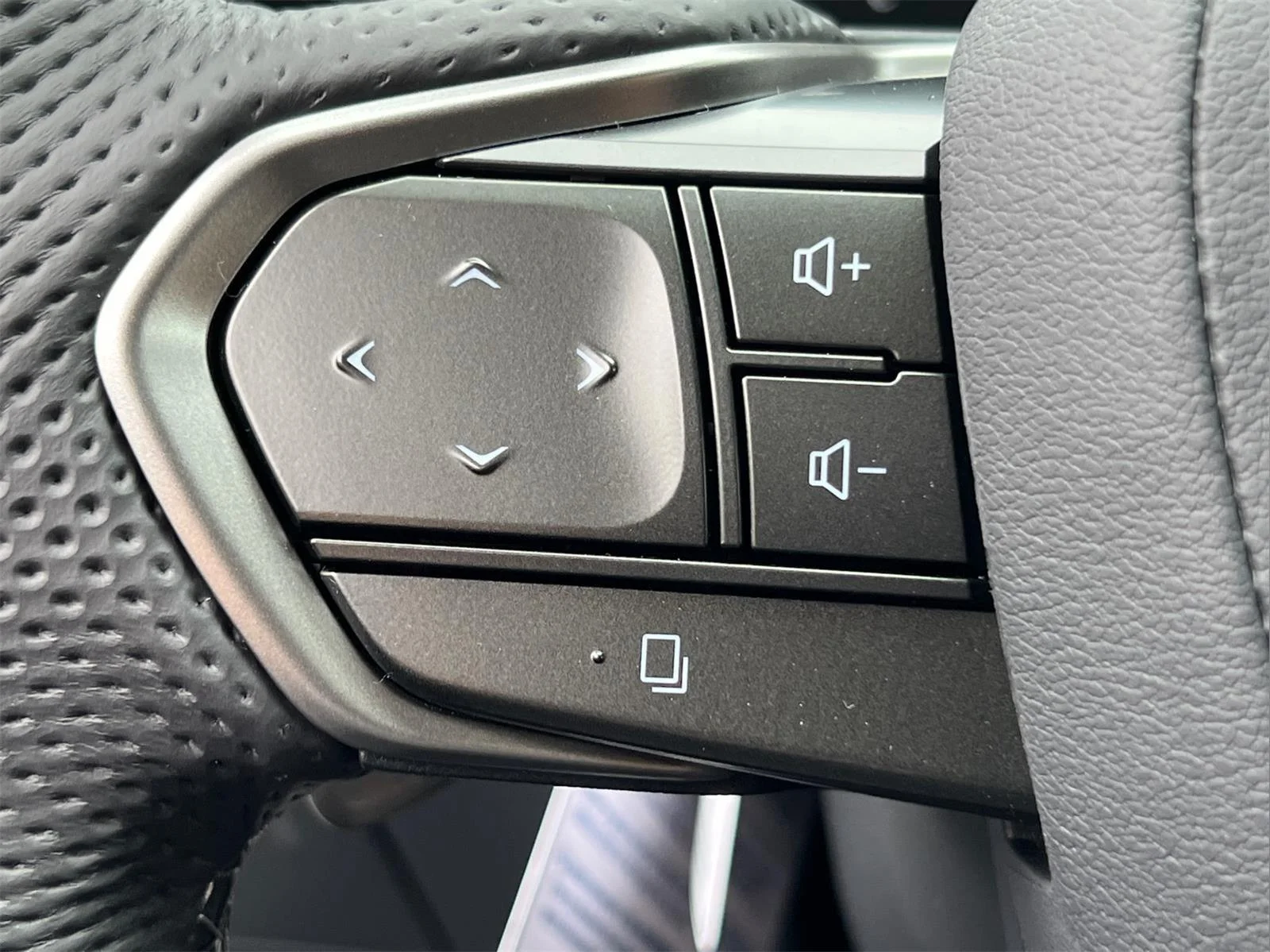 New 2026 Atomic Silver Lexus NX 350 F SPORT Handling image 17
