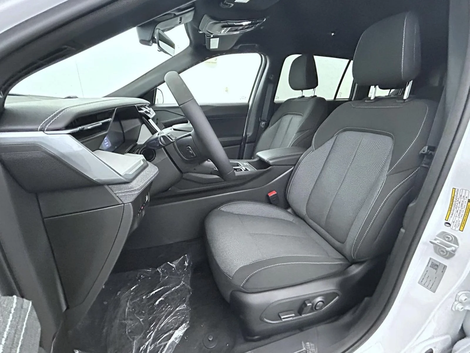 New 2026 White Jeep Laredo image 10