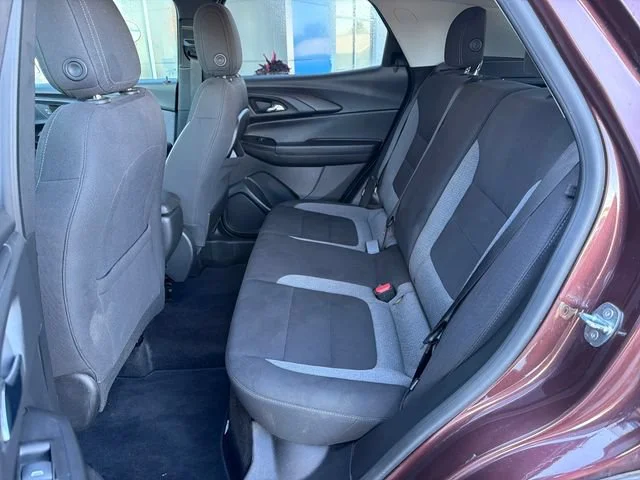 Used 2023 MAHOGANY RED METALLIC Chevrolet LT image 30