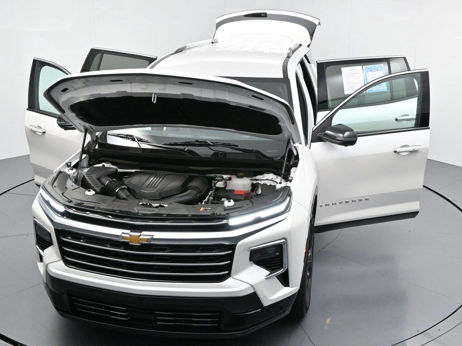 Used 2025 Iridescent Pearl Tricoat Chevrolet FWD High Country image 48